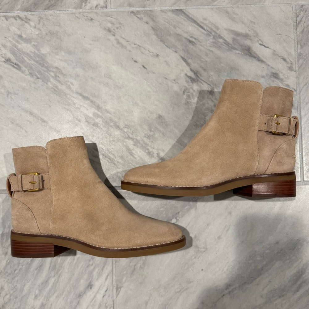 Cole Haan Hampshire Buckle Ankle Boot Size 8